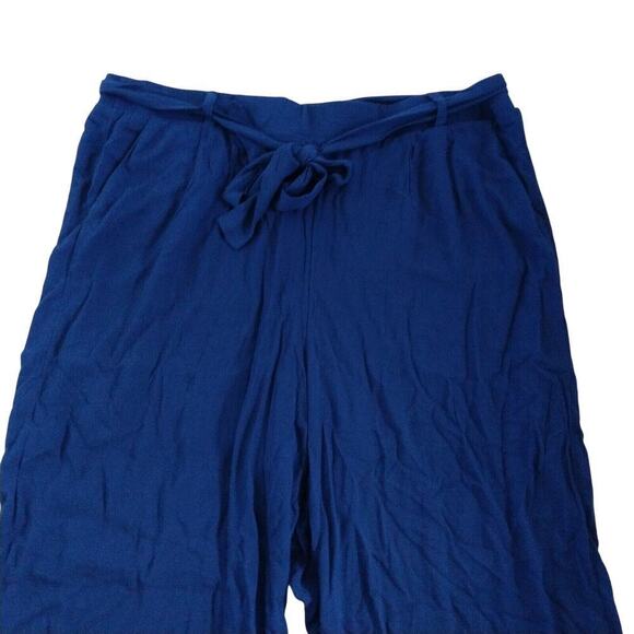 Torrid Blue Gauze Tie Front Culotte Pants Plus Size 4X NWT Crop Casual Beachy - Picture 3 of 7